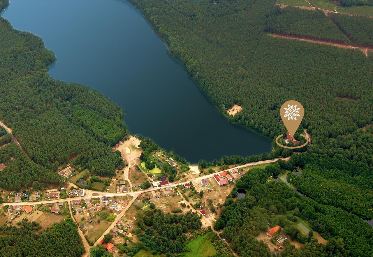Rezydencja Smolarnia Siedlisko  Luaran gambar